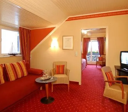 Hotel Haus Am Fluss 3*